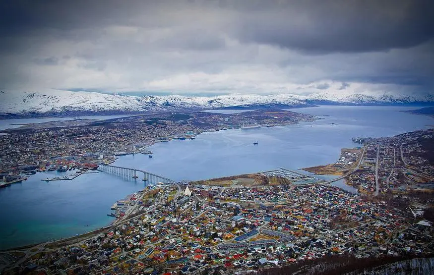 Tromso-dall-alto
